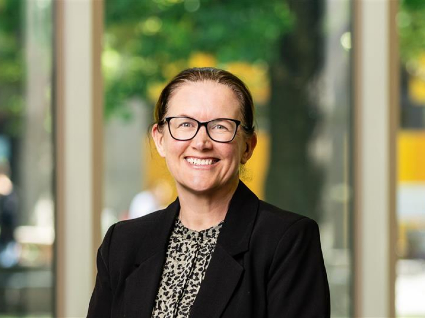 Associate Professor Sally Clendon