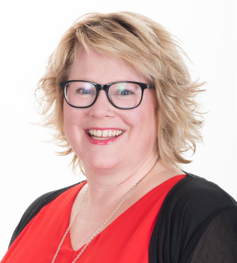 Tammy Steeves